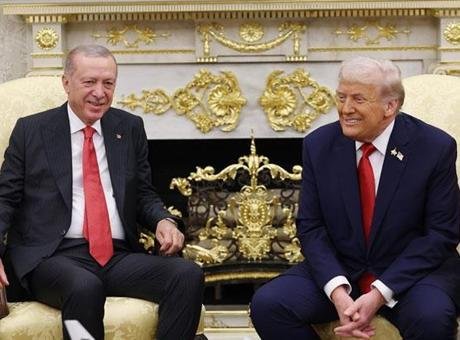 Oval Ofis’te iç güvenlikle ilgili bir imza töreninin ardından basın