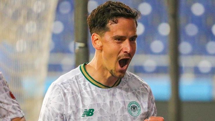 Konyaspor, Marko Jevtovic’e veda etti Kaynak:Cnnturk.com Konyaspor, Marko Jevtovic ile yollarının ayrıldığını duyurdu. Haberin Devamı