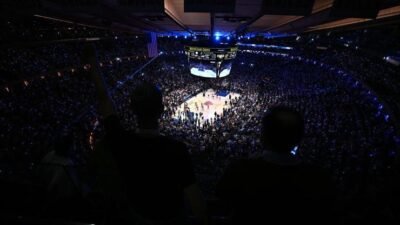 Karşılaşmanın kahramanı hiç şüphesiz Jalen Brunson’dı. Yıldız guard, maça damgasını
