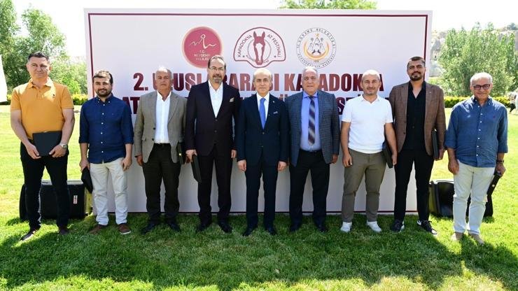 Ahmet KORKMAZER/NEVŞEHİR, (DHA)- NEVŞEHİR’in Göreme beldesinde, 2’nci Uluslararası Kapadokya At