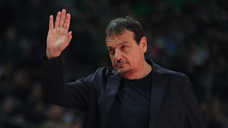 Kaynak:Cnnturk.com Panathinaikos, Ergin Ataman ile yollarının ayrıldığını duyurdu. Haberin Devamı