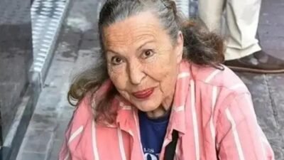 Kaynak:Cnnturk.com ‘Panter Emel’ olarak da bilinen eski sinema yıldızı Emel