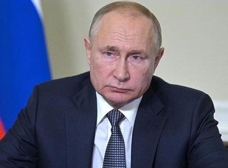 Putin ‘İstanbul’u işaret etti: Barış görüşmelerine hazırız Vladimir Putin, yaptığı açıklamada “Rusya, İstanbul mutabakatları temelinde Ukrayna ile