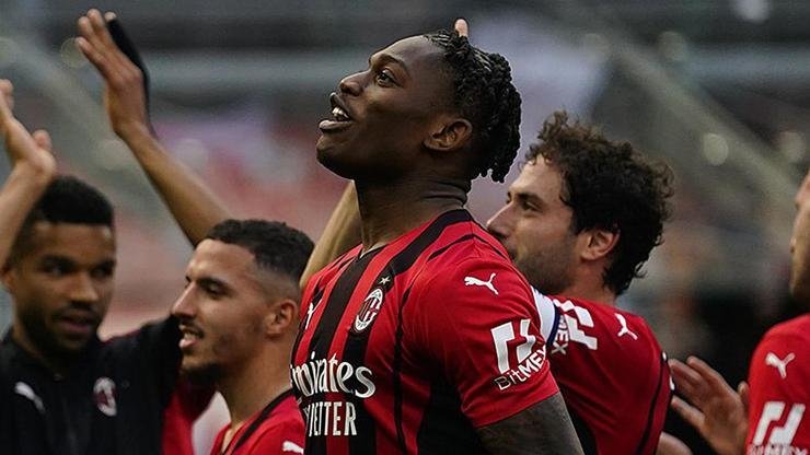 Portekizli yıldız, Milan’a veda sinyali veren açıklamasında şu ifadeleri kullandı: