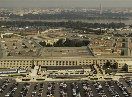 ABD Savunma Bakanlığı’nın kalbi olan Pentagon’da kimyasal madde alarmına geçildi.