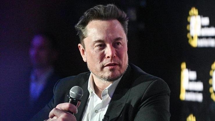 Tesla Üst Yöneticisi (CEO) Elon Musk, elinde bulundurduğu 270 milyar