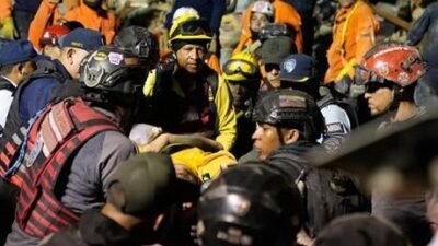 MİLLİYET.COM.TR / Venezuela, art arda meydana gelen 7.2 ve 7.5