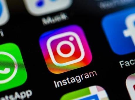Meta uygulamalarında yaşanan yavaşlamanın ardından gözler resmi açıklamalara çevrildi. FACEBOOK,