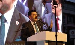 Anadolu Sağlık-Sen’den Devlet Hastanesi’ne Çıkarma Anadolu Sağlık-Sen Genel Başkanı Necip Taşkın ve Afyonkarahisar İl Başkanı