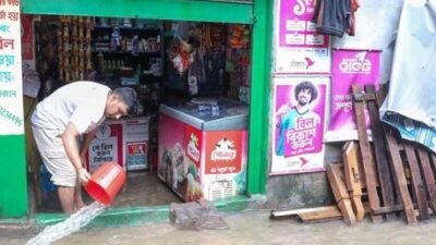 Bangladeş’te muson yağmurları felakete dönüştü. Yetkililer, en az bir hafta