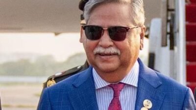 Daily Star’ın haberine göreBangladeş Cumhurbaşkanı Muhammed Şahabuddin görevinden istifa ettiğini