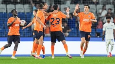 UEFA Konferans Ligi 2. Eleme Turu ilk maçında Başakşehir, sahasında