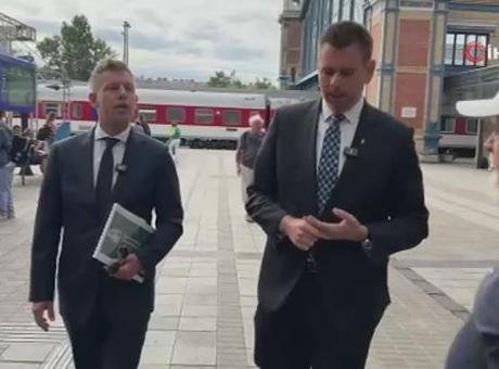 Macaristan Başbakanı Peter Magyar, dün sabah başkent Budapeşte’deki Nyugati Tren