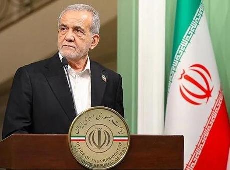 Pezeşkiyan, ABD merkezli X şirketinin sosyal medya platformundaki hesabından paylaştığı
