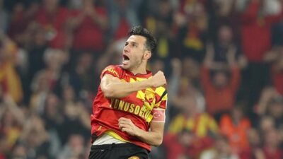 Kaynak:Cnnturk.com Trendyol Süper Lig ekiplerinden Göztepe, takım kaptanlarından İsmail Köybaşı’nın