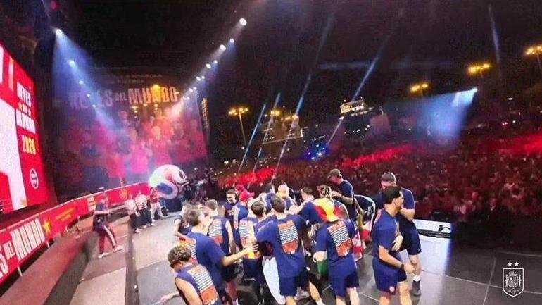 Kaynak:CNN TÜRK Oynanan 8 maç. Atılan 14 gole karşı sadece