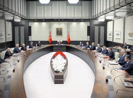 Kabine üyeleri NATO Zirvesi paylaşımında bulundu NSosyal’deki hesaplarından “KüreselLiderErdoğan” ve “NATOsummit” etiketleriyle paylaşımda bulunan bakanlar, Cumhurbaşkanı