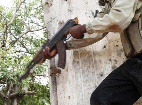 Kongo’da isyancıların haziran ayında düzenlediği saldırılarda 114 sivil öldü KDC’nin doğusundaki çatışmaları izleyen araştırma grubu Kivu Güvenlik Barometresinin raporuna