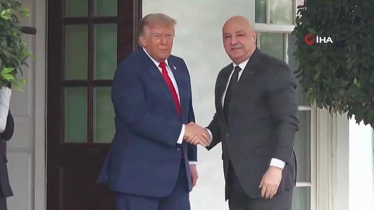 Kaynak:CNN TÜRK Lübnan Cumhurbaşkanı Joseph Avn, Amerikan Başkanı Donald Trump