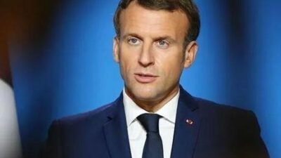 Fransa Cumhurbaşkanı Emmanuel Macron, İçişleri Bakanı Laurent Nunez ile birlikte