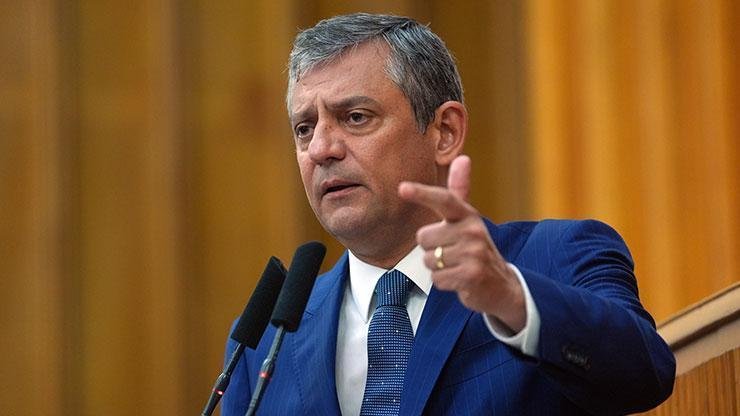 Kaynak:Milliyet CHP’de parti içi tartışmalar ve hukuki süreçler devam ederken,