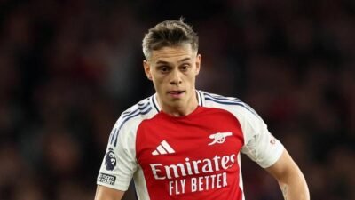 Beşiktaş Futbol A.Ş., profesyonel futbolcu Leandro Trossard‘ın transferi için oyuncunun