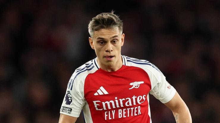 Beşiktaş Futbol A.Ş., profesyonel futbolcu Leandro Trossard‘ın transferi için oyuncunun