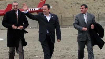 Haberlerimizi Google’da Takip Edin Gelişmelerden anında haberdar olun. Google’da tercih