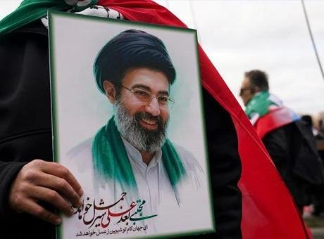İran lideri Mücteba Hamaney’in Başdanışmanı ve ülkenin önde gelen siyasetçilerinden