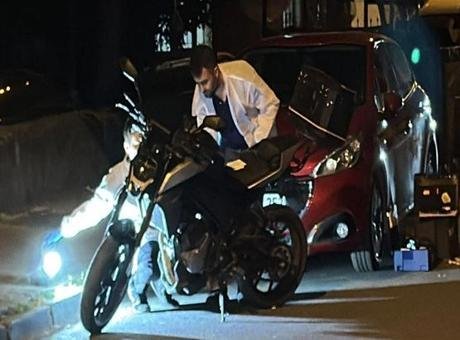 Sultangazi’de motorlu şüpheliler tartıştıkları kişiyi silahla ağır yaraladı Soner HASIRCIOĞLU – Emin YEŞİL / (DHA) –Olay, saat 22.30