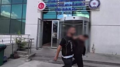 Kaynak:CNN TÜRK Uyuşturucu tacirleri adım adım takip edildi. 12 ilde