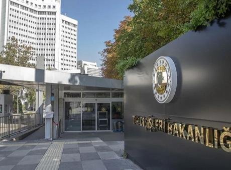 Yunanistan 8 Türk okulunu daha kapattı! Dışişleri Bakanlığı’ndan tepki: Lozan’ın ihlali niteliğinde Dışişleri Bakanlığı Sözcüsü Öncü Keçeli, Yunanistan’ın öğrenci sayısının yetersizliği bahanesiyle