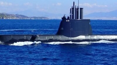 EFSYN gazetesinin bugünkü “İsrail savaş endüstrisi Yunanistan sularının derinliklerinde” başlıklı