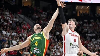 Kaynak:Cnnturk.com A Millî Erkek Basketbol Takımı’mız, Litvanya’yı 94-66 mağlup etti.