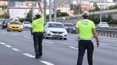 Kaynak:Cnnturk.com Haberlerimizi Google’da Takip Edin Gelişmelerden anında haberdar olun. Google’da