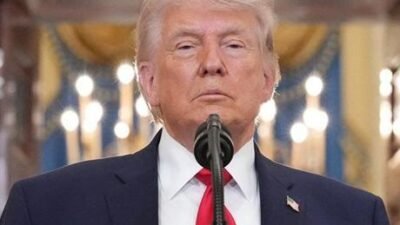 Fox News muhabiri Trey Yingst, ABD Başkanı Donald Trump ile