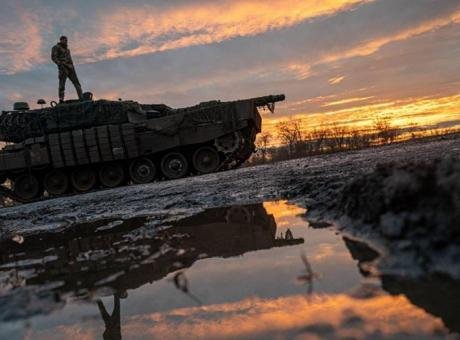 ABD merkezli Financial Times gazetesi, ABD-Ukrayna arasında Kazak petrolü gerilimi