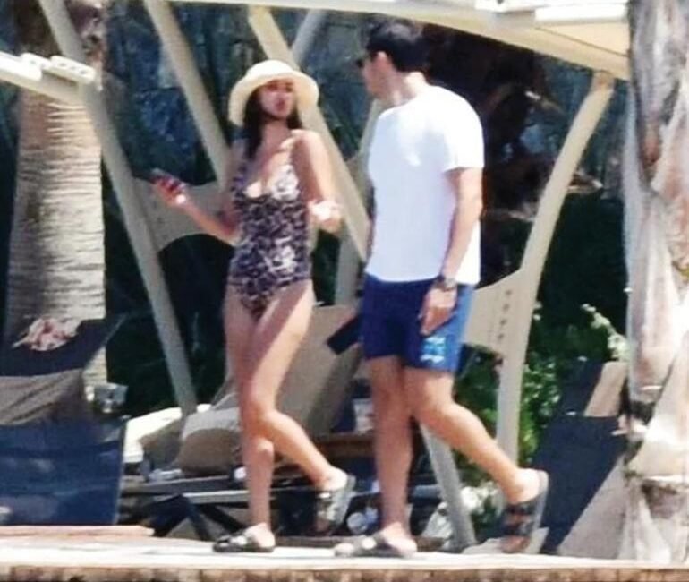 Aleyna Solaker sevgilisiyle Bodrum’da! Aşk tatilinden görüntülendi Yoğun geçen sezonun ardından soluğu Bodrum’da alan Aleyna Solaker, sevgilisi