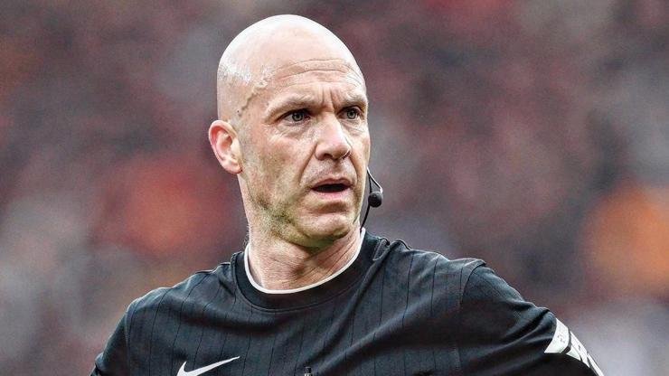 Anthony Taylor, MHK Elit Hakem Direktörü oldu Kaynak:Cnnturk.com Haberlerimizi Google’da Takip Edin Gelişmelerden anında haberdar olun. Google’da