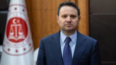Bakan Gürlek: Terörsüz Türkiye bir devlet politikası Haberlerimizi Google’da Takip Edin Gelişmelerden anında haberdar olun. Google’da tercih