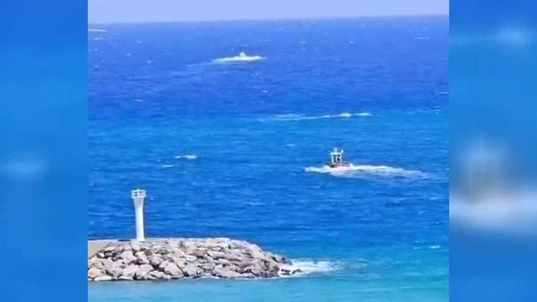 Kaynak:CNN TÜRK Can simitlerini bulamadı bazı kişiler. Can simidi olmadan
