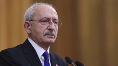 CHP’de Kılıçdaroğlu’na karşı bildiri yolda: Parti içi muhalefet ne istiyor? Kaynak:Hürriyet Haberlerimizi Google’da Takip Edin Gelişmelerden anında haberdar olun. Google’da