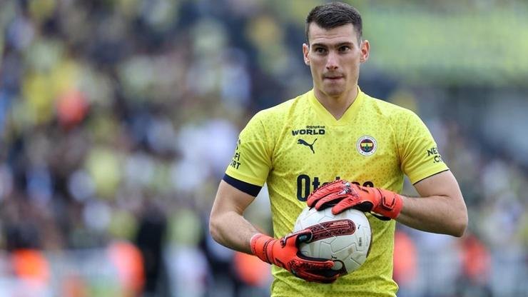 Fenerbahçe, Hırvat kaleci Dominik Livakovic’in İspanyol ekibi Barcelona’ya transfer olduğunu