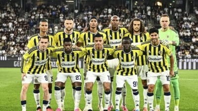 Fenerbahçe, Lyon maçları kadrosunu UEFA’ya bildirdi Kaynak:Cnnturk.com Haberlerimizi Google’da Takip Edin Gelişmelerden anında haberdar olun. Google’da