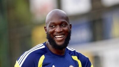 Fenerbahçe’de Lyon maçı öncesi Lukaku gelişmesi Kaynak:Milliyet Haberlerimizi Google’da Takip Edin Gelişmelerden anında haberdar olun. Google’da