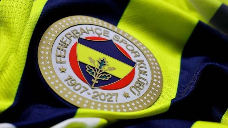 Fenerbahçe’nin yoğun maratonu başlıyor: 16 günde 5 maç! Kaynak:Fanatik Haberlerimizi Google’da Takip Edin Gelişmelerden anında haberdar olun. Google’da