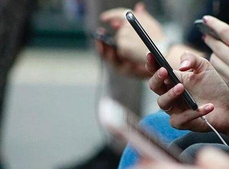 Macron, ABD merkezli X şirketinin sosyal medya hesabından yaptığı açıklamada,