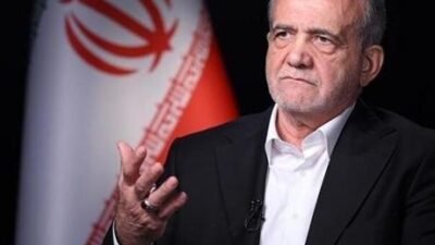 İran basınına göre, bir toplantıda konuşan İran Cumhurbaşkanı Mesud Pezeşkiyan,