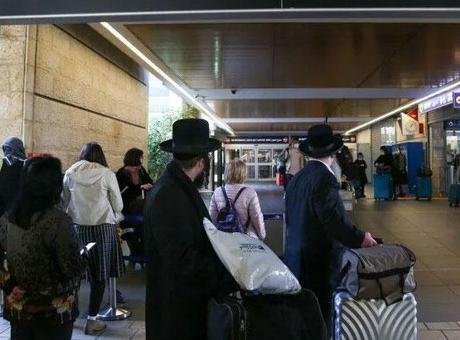 İsrail’den rekor ayrılık! Ülkedeki deÄŸiÅŸime iÅŸaret ediyor Tel Aviv Üniversitesinin bu ay yayımladığı araÅŸtırmaya göre, 2023-2025 döneminde