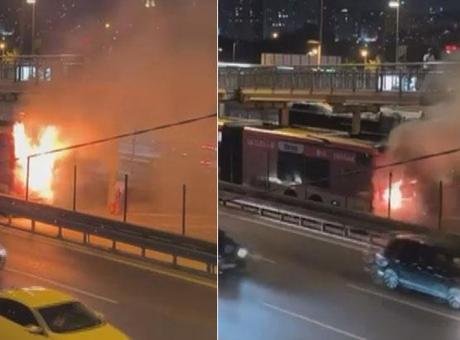 Yangın, saat 20.50 sıralarında Darülaceze Perpa Metrobüs durağında meydana geldi.